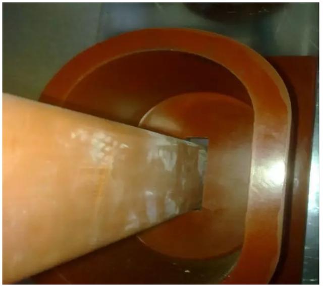 高壓開(kāi)關(guān)柜安裝過(guò)程及注意事項(xiàng)詳細(xì)說(shuō)明,有插圖,非常實(shí)用!