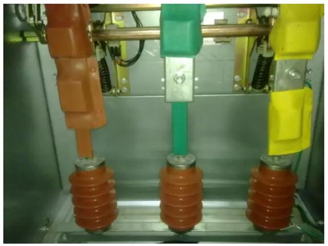 高壓開(kāi)關(guān)柜安裝過(guò)程及注意事項(xiàng)詳細(xì)說(shuō)明,有插圖,非常實(shí)用!