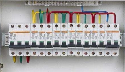 配電箱開關(guān)的并聯(lián)方法是什么？讀完之后，我學(xué)到了很多。讓我們趕快把它收起來。